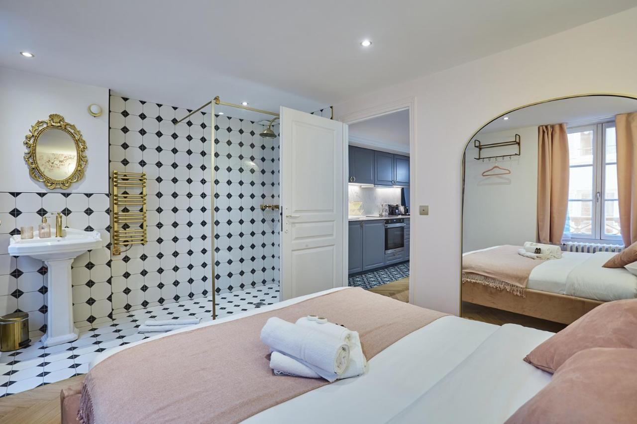 Apartment Saint Germain Des Pres By Studio Prestige París Exterior foto